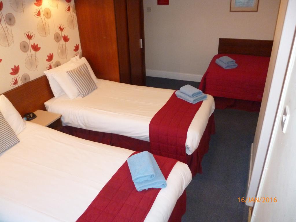 Grange Lodge Hotel - B&B Лондон Стая снимка