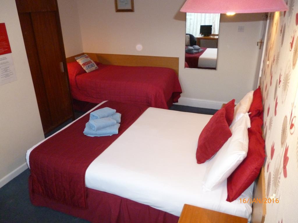 Grange Lodge Hotel - B&B Лондон Стая снимка
