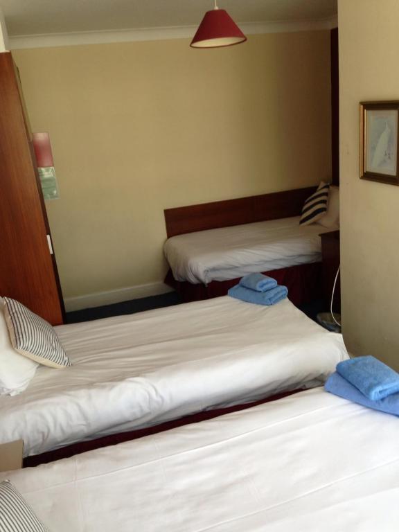Grange Lodge Hotel - B&B Лондон Стая снимка